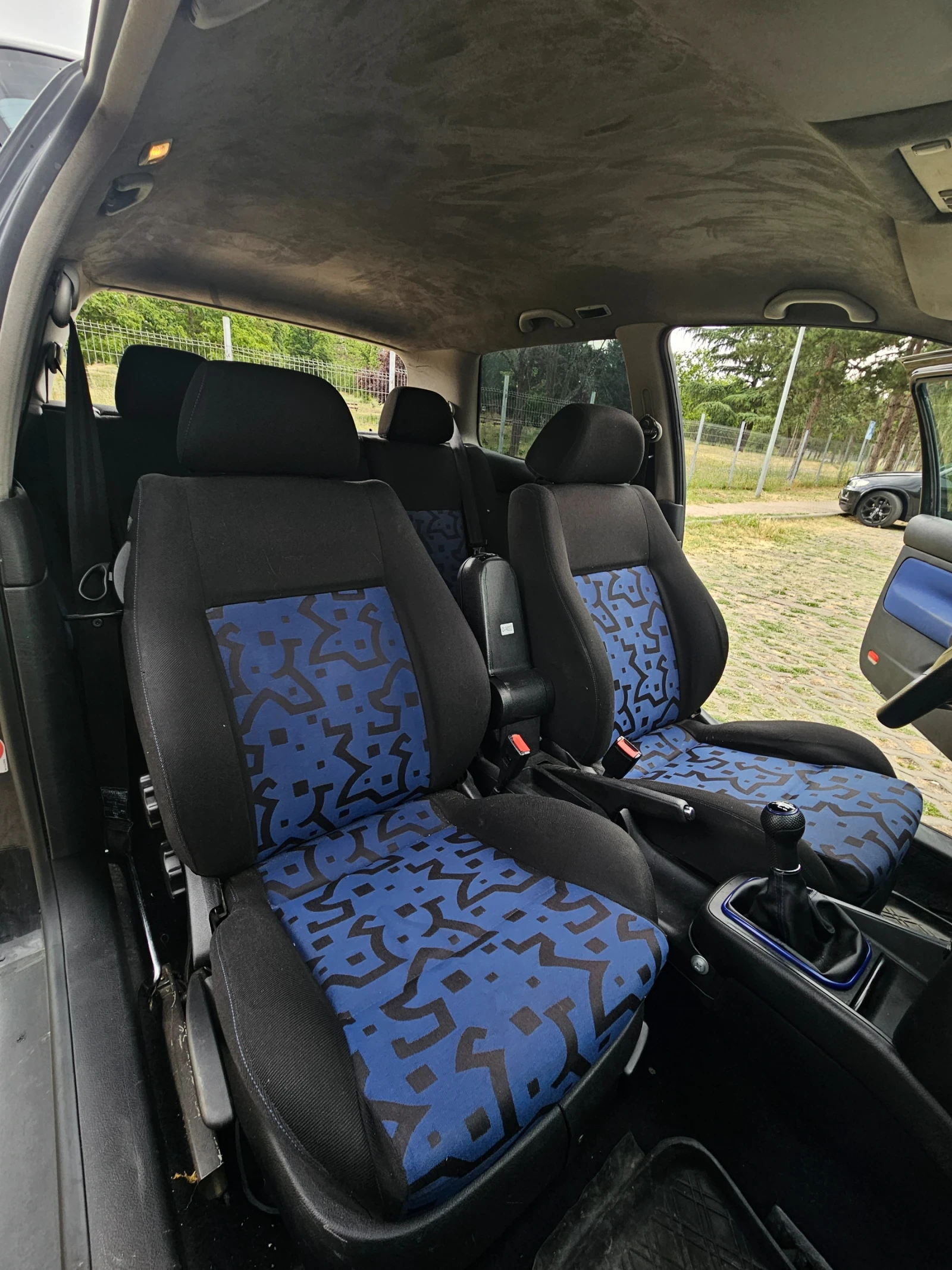 VW Golf 1.6SR - изображение 6