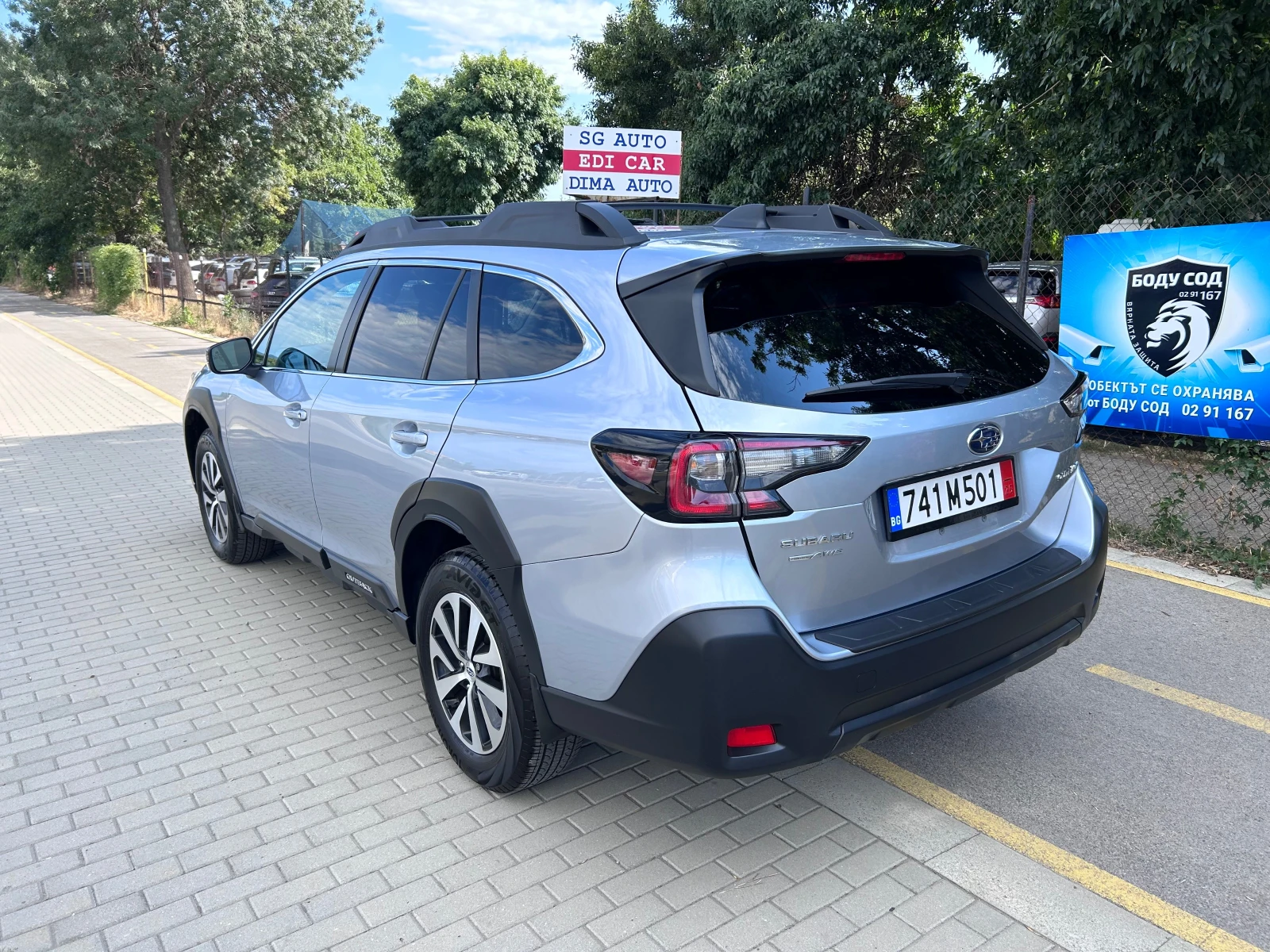 Subaru Outback Premium 2.5 AWD AUT 42хил.км - изображение 5