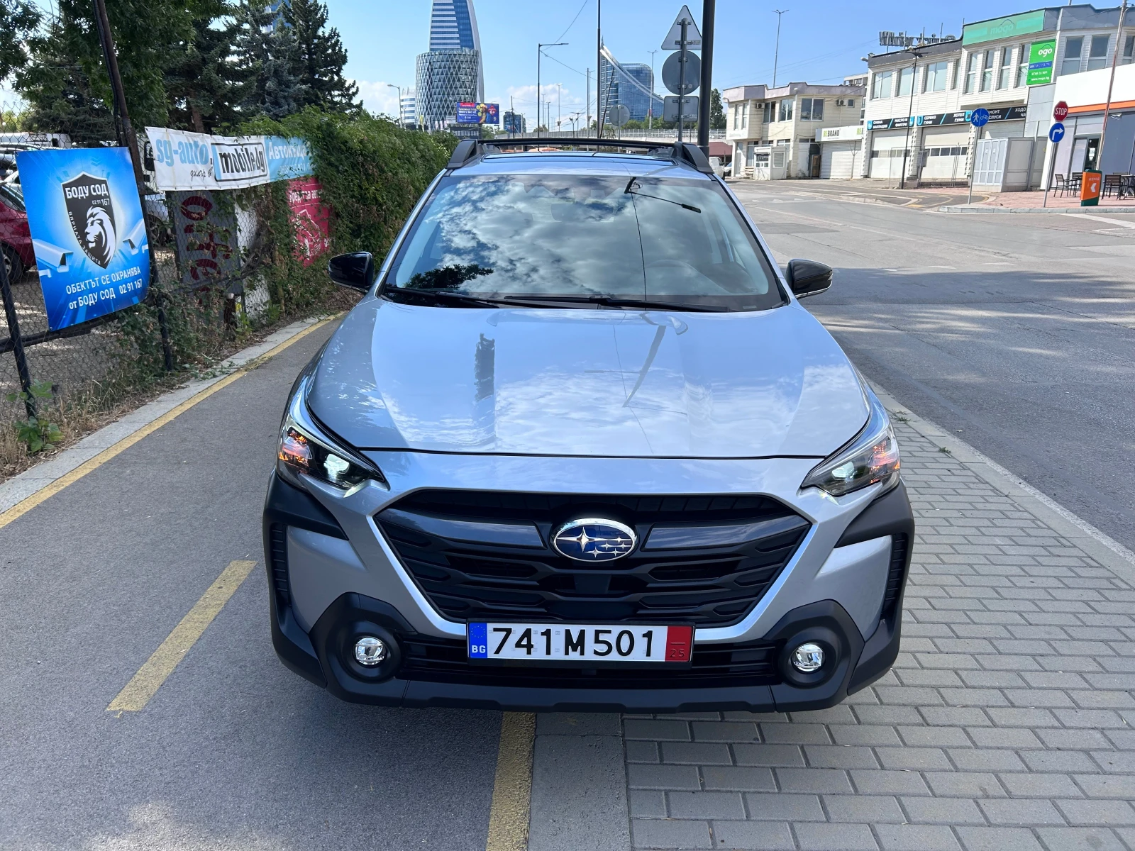 Subaru Outback Premium 2.5 AWD AUT 42хил.км - изображение 2