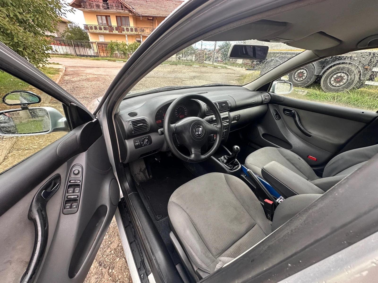 Seat Leon  - изображение 6
