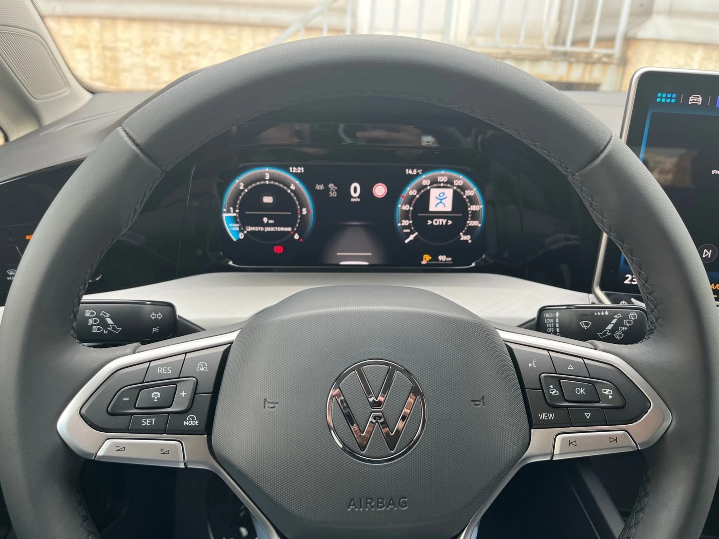 VW Golf Variant 8 Life PLUS 2.0 TDI SCR | Mobile.bg � ����������� 11