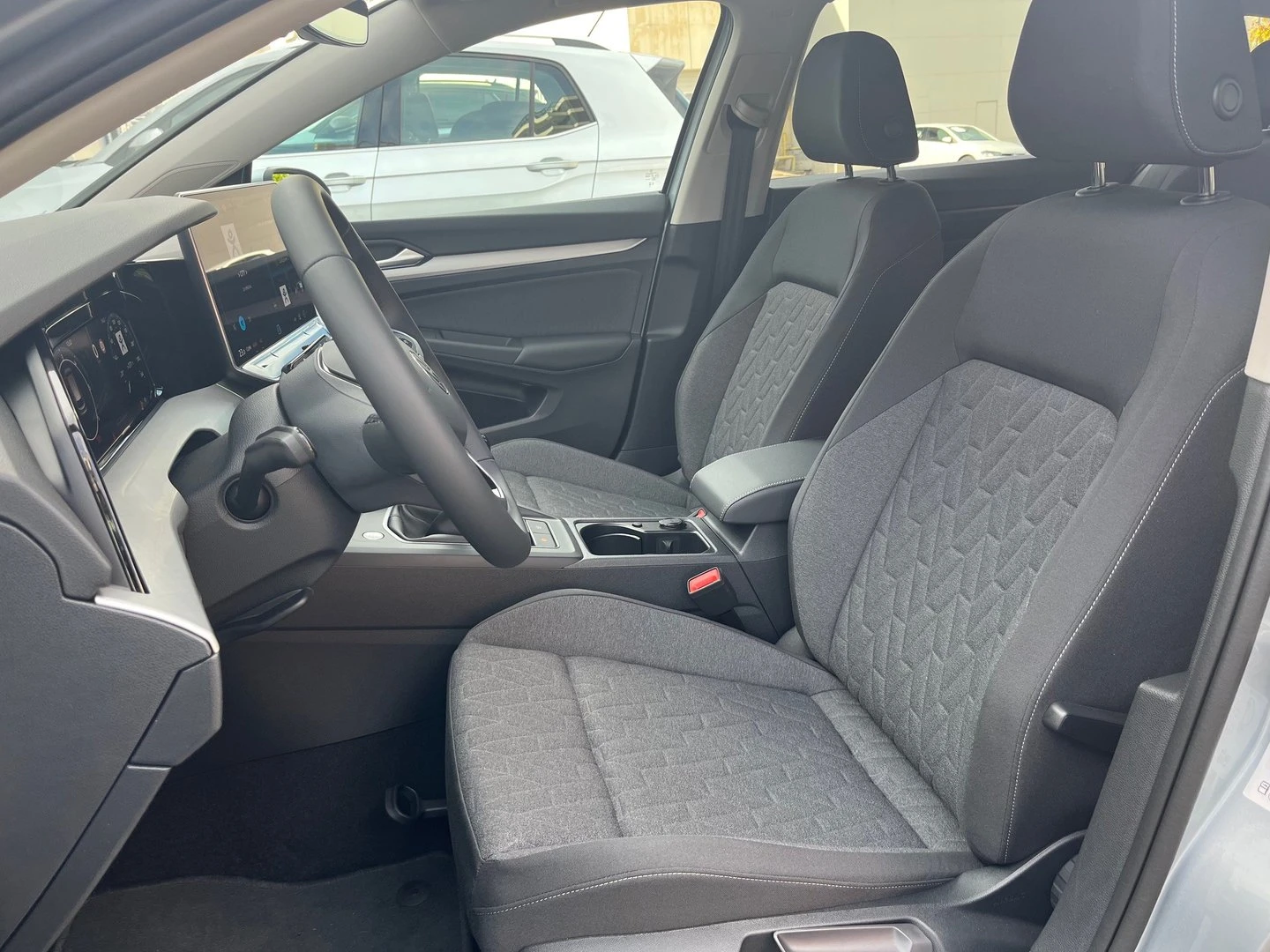 VW Golf Variant 8 Life PLUS 2.0 TDI SCR | Mobile.bg � ����������� 5