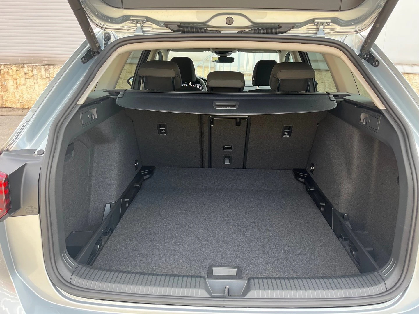 VW Golf Variant 8 Life PLUS 2.0 TDI SCR | Mobile.bg � ����������� 4