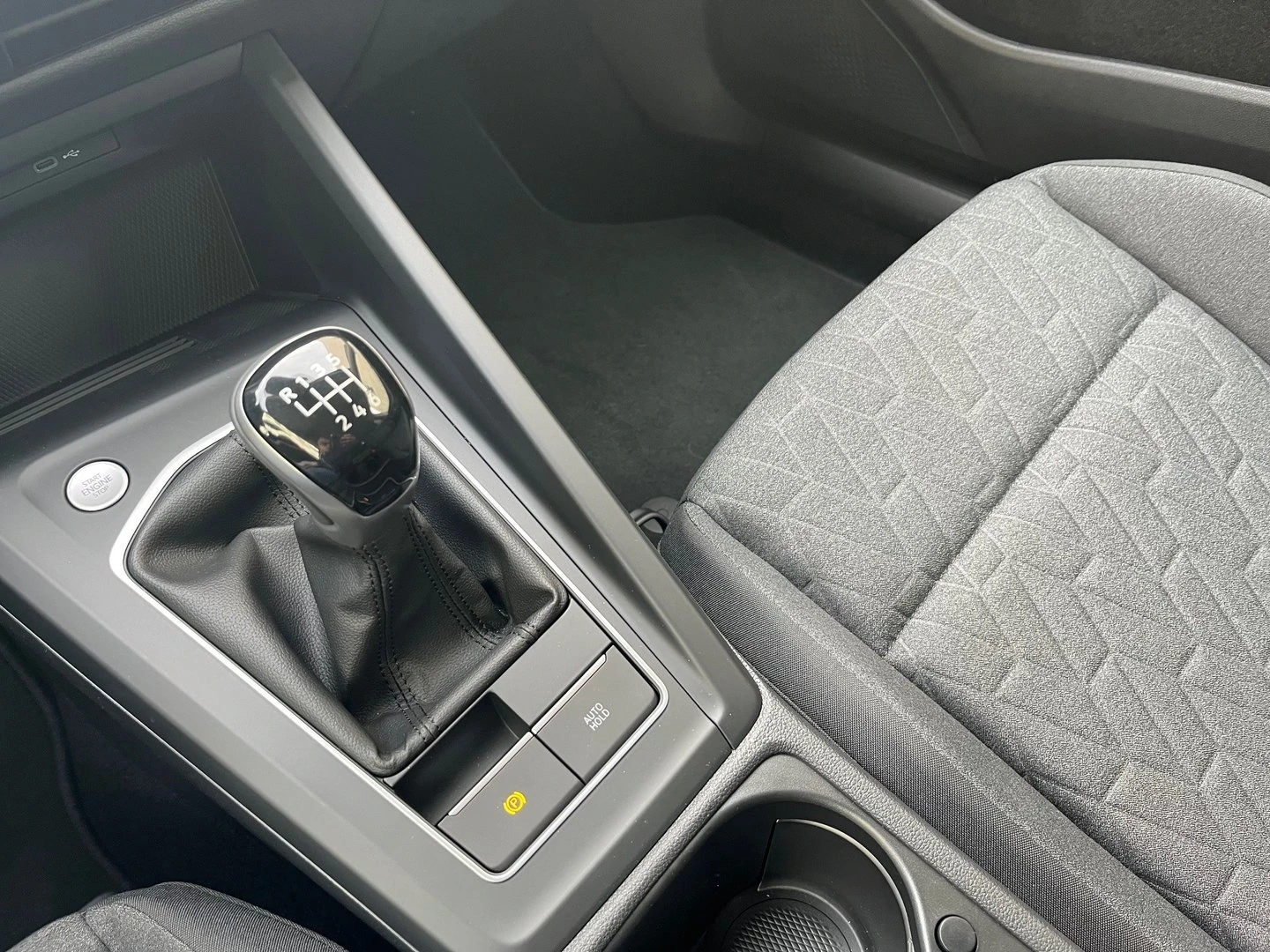 VW Golf Variant 8 Life PLUS 2.0 TDI SCR | Mobile.bg � ����������� 16