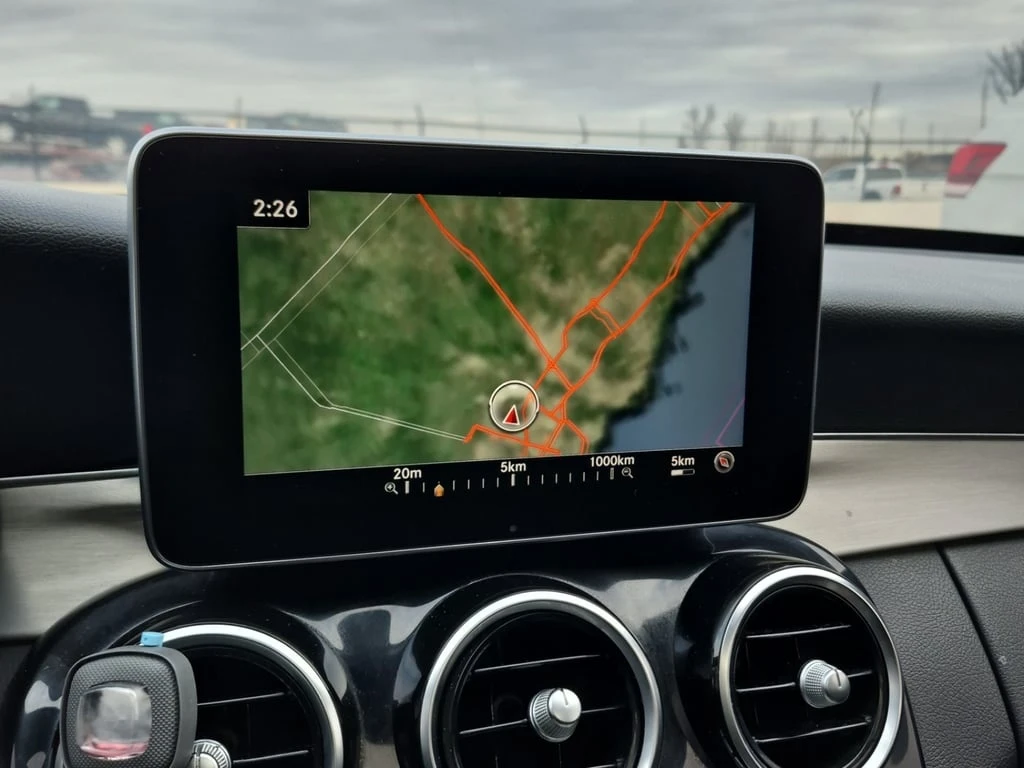 Mercedes-Benz C 300 * CARFAX * БЕЗ ПЪРВОНАЧАЛНА ВНОСКА - изображение 10