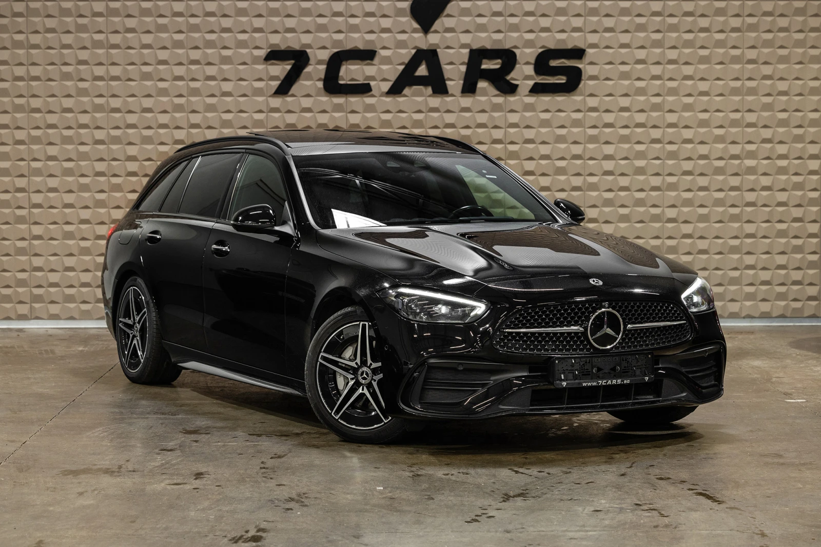 Mercedes-Benz C 300 d AMG Line* EQ Boost 9G-tronic* Apple CarPlay, снимка 3 - Автомобили и джипове - 53801448