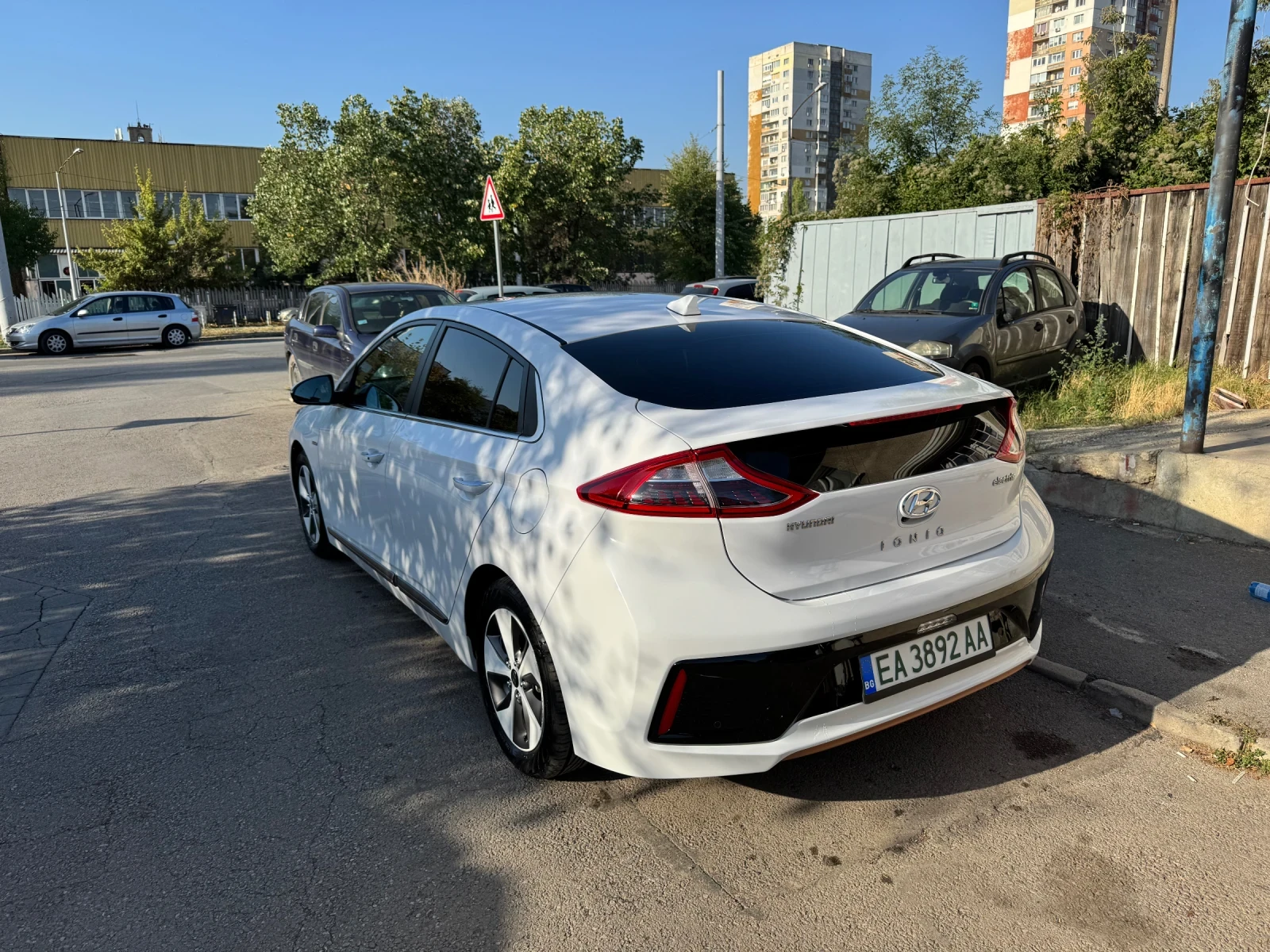 Hyundai Ioniq Electric Premium, снимка 3 - Автомобили и джипове - 53867631