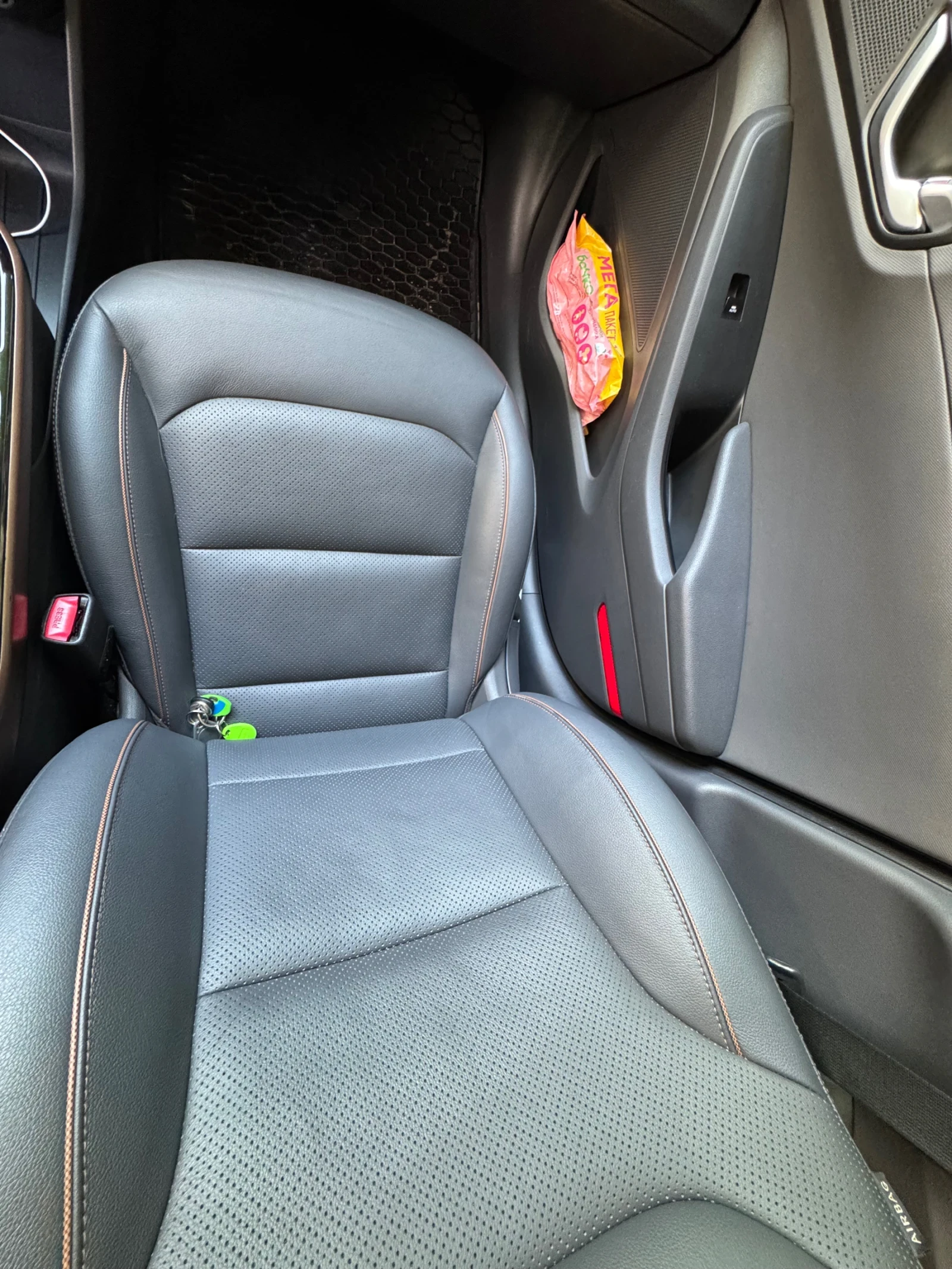 Hyundai Ioniq Electric Premium, снимка 10 - Автомобили и джипове - 53867631