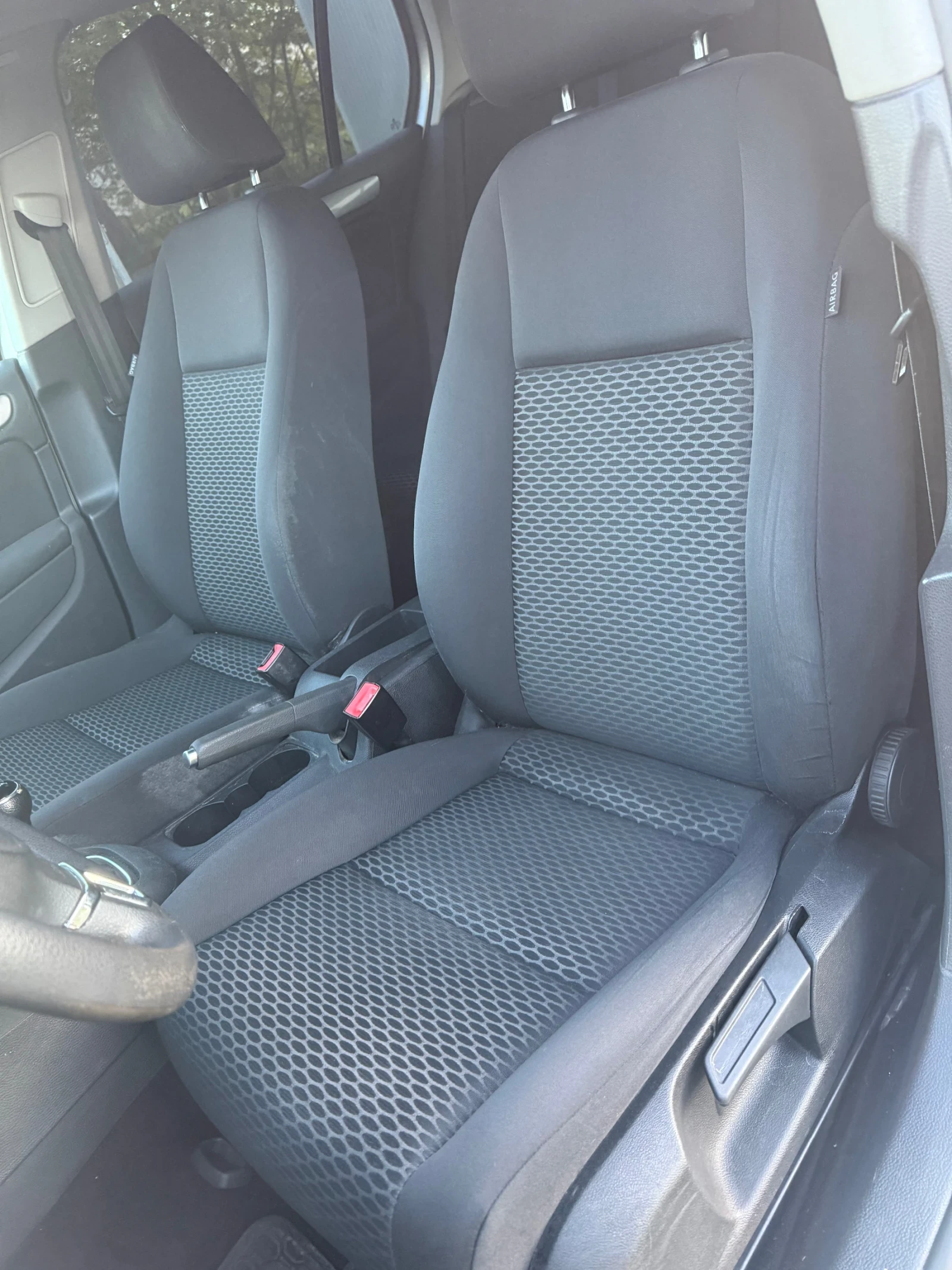 VW Golf TDI Топ парктроник, снимка 12 - Автомобили и джипове - 54336308