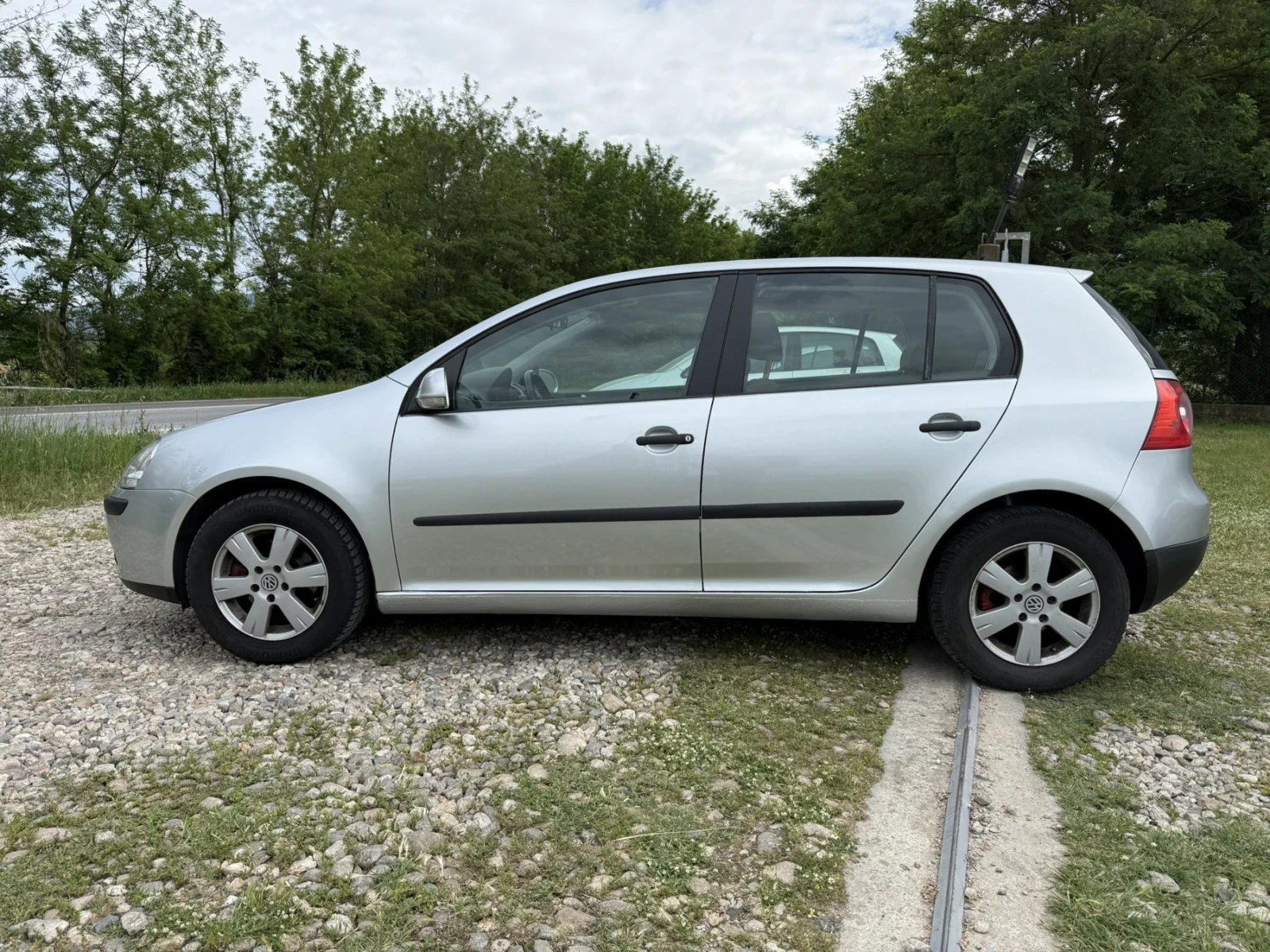 VW Golf 1.9TDI, снимка 2 - Автомобили и джипове - 54336308