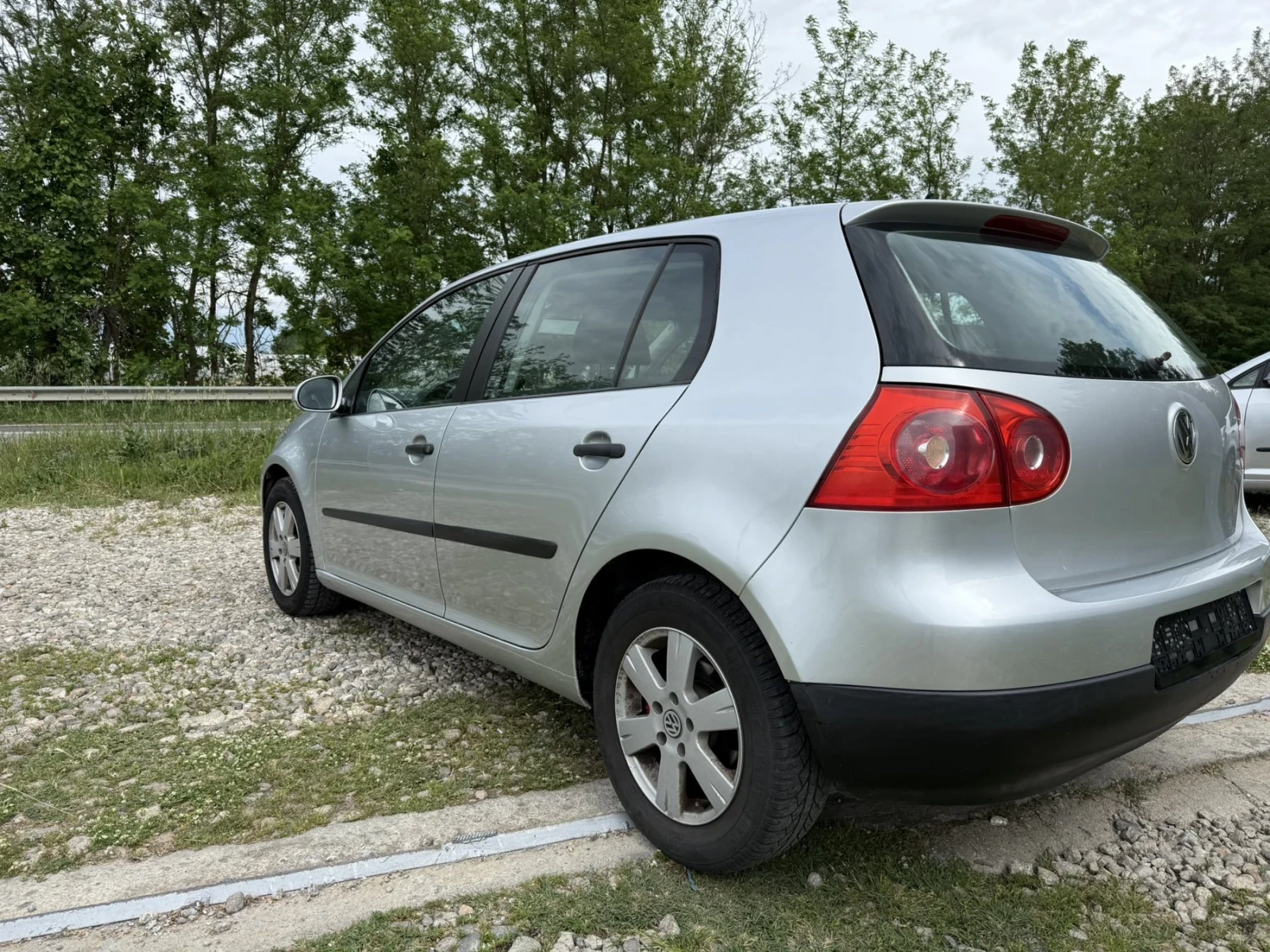 VW Golf 1.9TDI, снимка 4 - Автомобили и джипове - 54336308