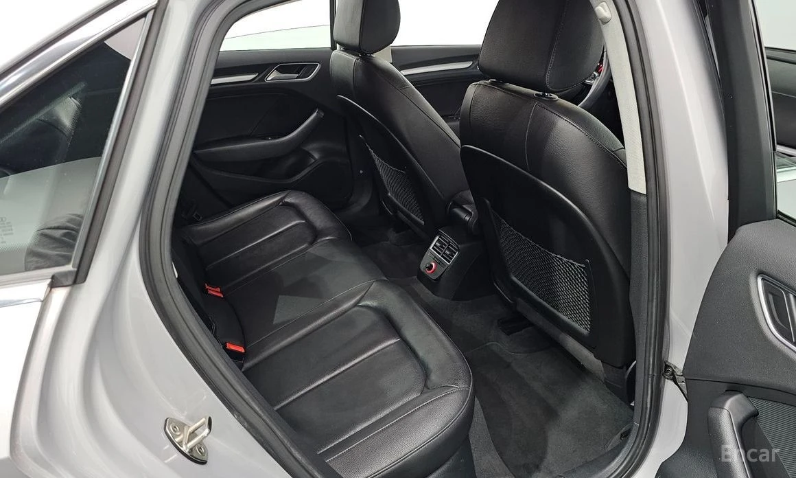 Audi A3, снимка 12 - Автомобили и джипове - 54459636