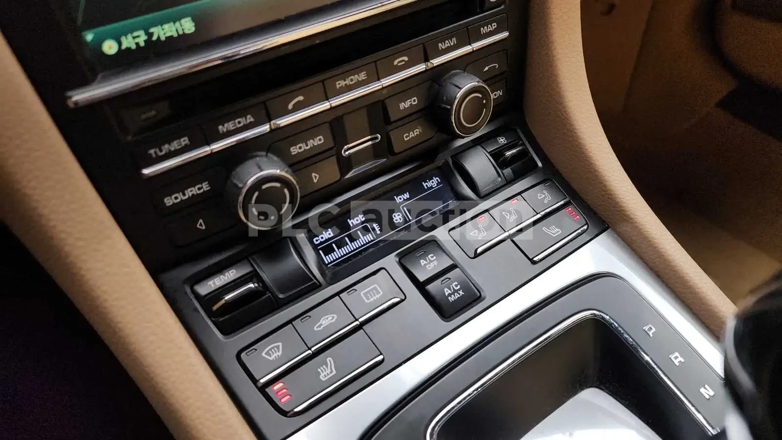 Porsche Boxster 2.7 PDK| ПОДГРЕВ| КАМЕРА| ВКЛ.ТЕХНОТЕСТ, снимка 11 - Автомобили и джипове - 54864947