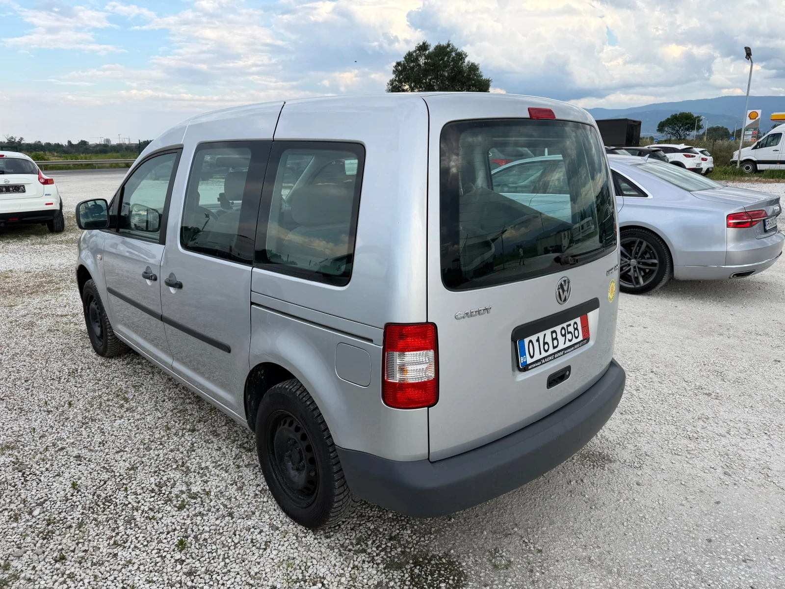 VW Caddy TOP OFERTA, снимка 3 - Автомобили и джипове - 54934210
