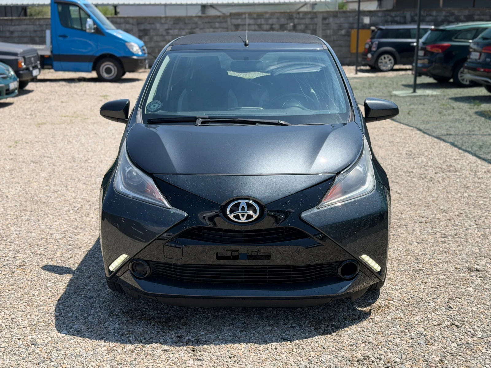 Toyota Aygo 1.0i/70hp/NAVI/CABRIO/, снимка 2 - Автомобили и джипове - 55339881