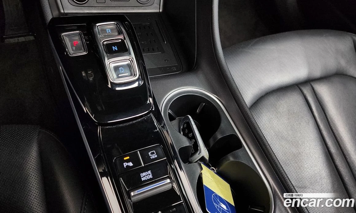 Hyundai Sonata 2.0 Premium Millennial, снимка 9 - Автомобили и джипове - 55676652