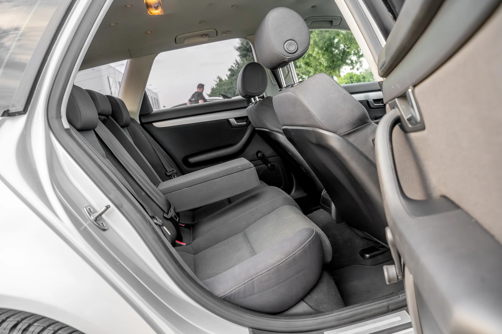 Audi A4, снимка 10 - Автомобили и джипове - 55695946