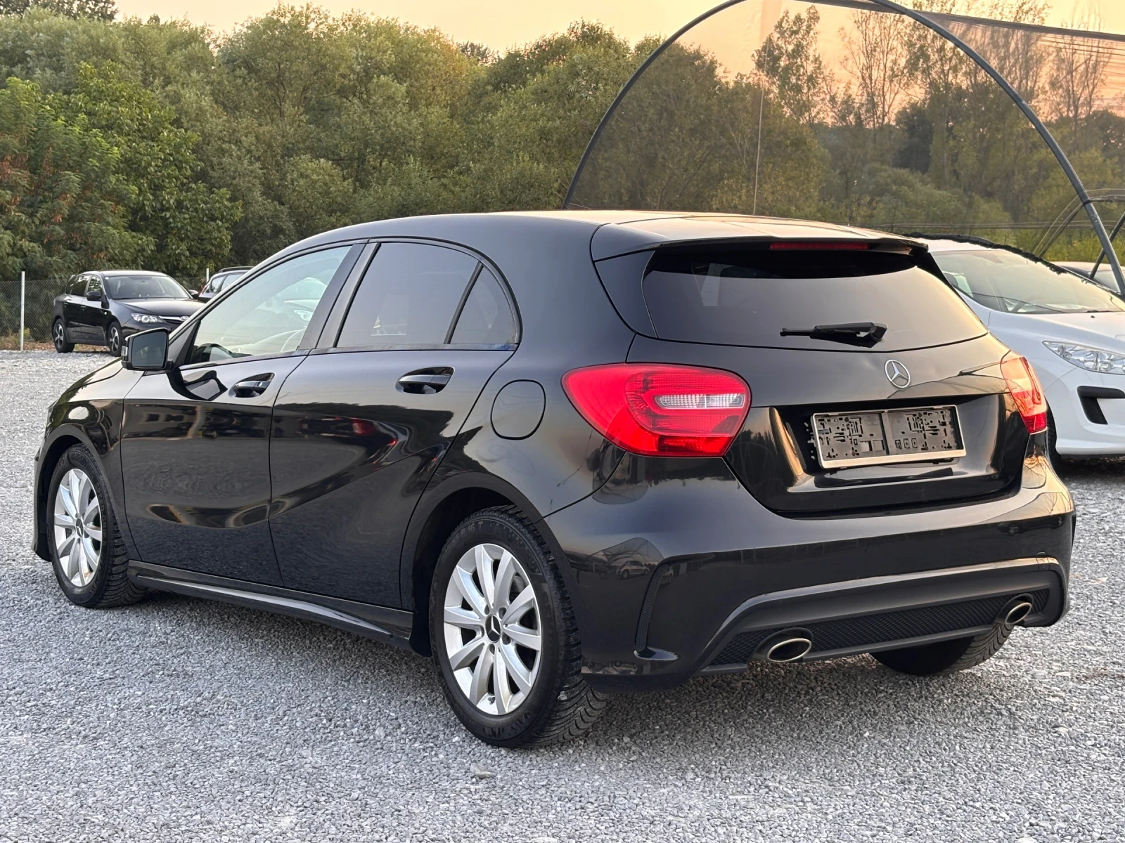 Mercedes-Benz A 180 TURBO AMG, снимка 4 - Автомобили и джипове - 55770918