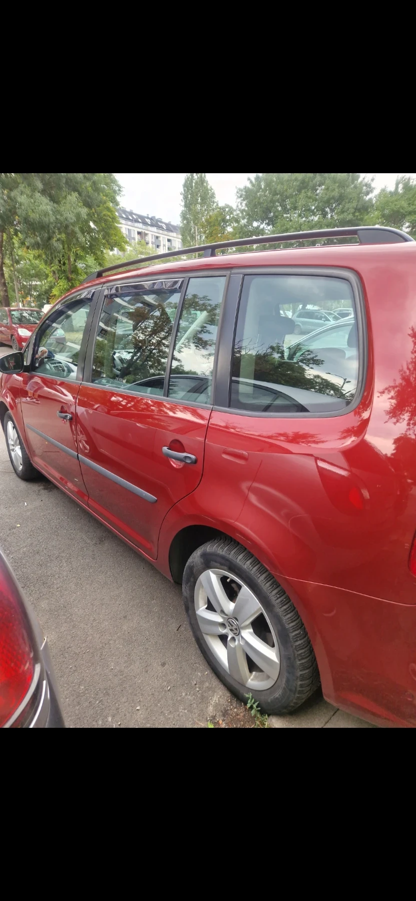 VW Touran, снимка 3 - Автомобили и джипове - 56126024