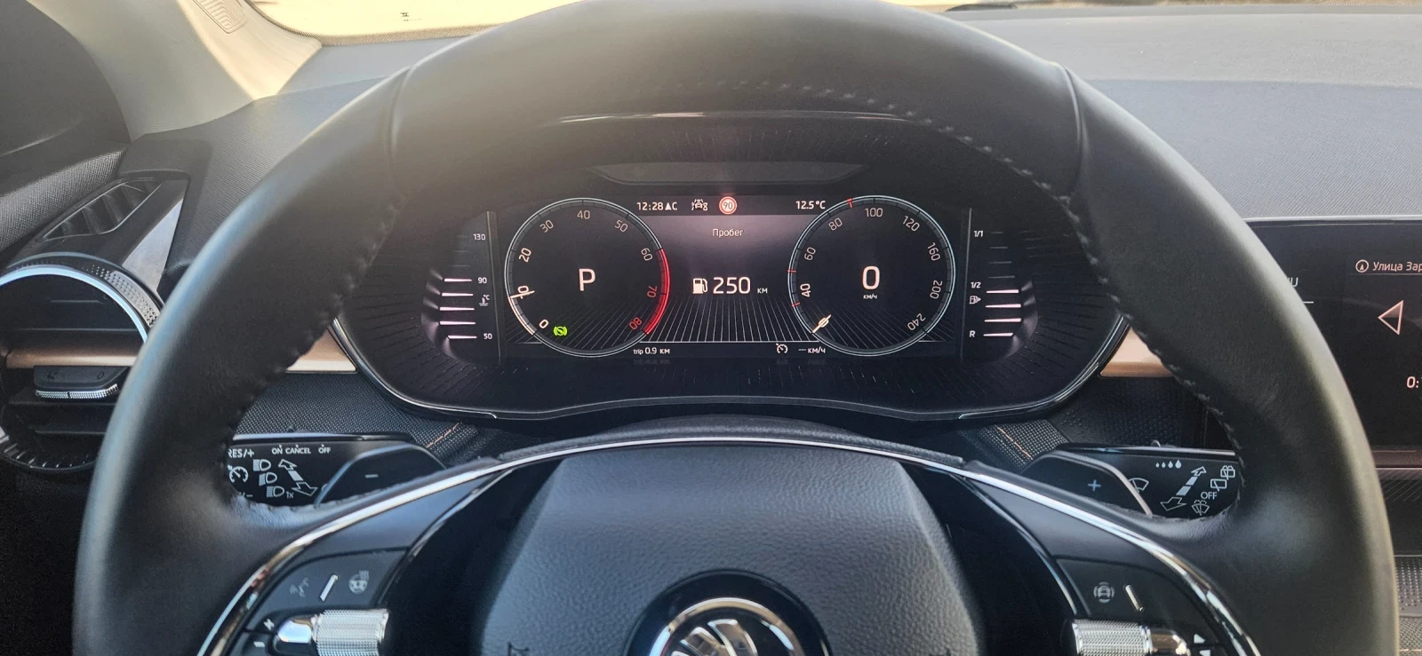 Skoda Fabia FIRST EDITION AUTOMATIC, снимка 9 - Автомобили и джипове - 56663860