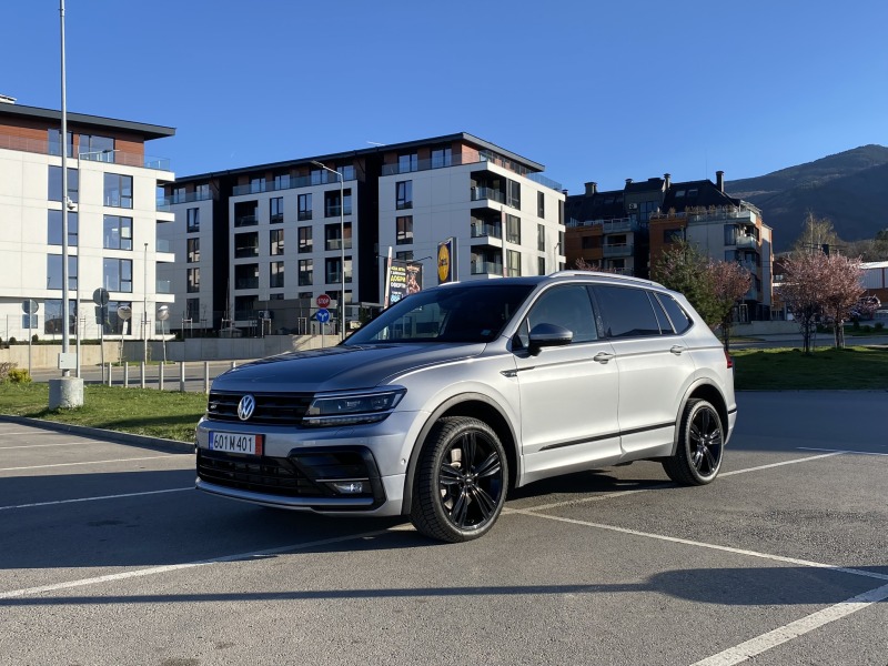 VW Tiguan R-line ALLSPACE 4MOTION, снимка 1 - Автомобили и джипове - 45750009