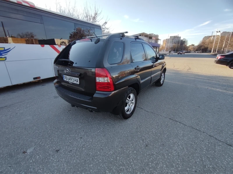 Kia Sportage 2.0i 141hp + LPG, снимка 3 - Автомобили и джипове - 49393698