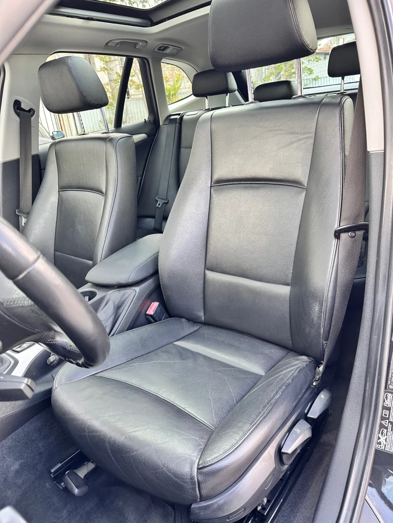 BMW X1 X-drive/НАВИ/АВТОМАТ/ПАНОРАМА, снимка 7 - Автомобили и джипове - 50068889
