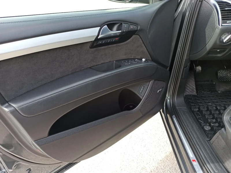 Audi Q7, снимка 5 - Автомобили и джипове - 52422390