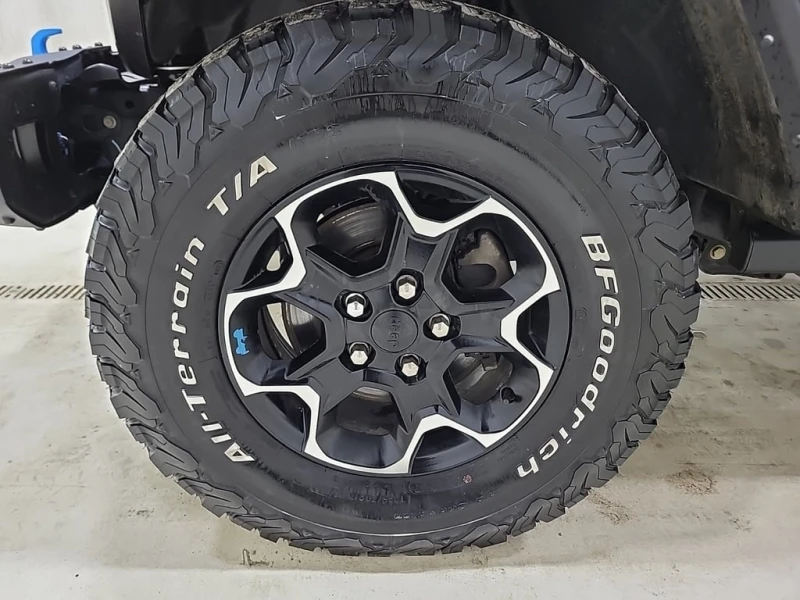 Jeep Wrangler * UNLIMITED RUBICON * CARFAX * БЕЗ ПЪРВОНАЧАЛНА ВН, снимка 17 - Автомобили и джипове - 53363221