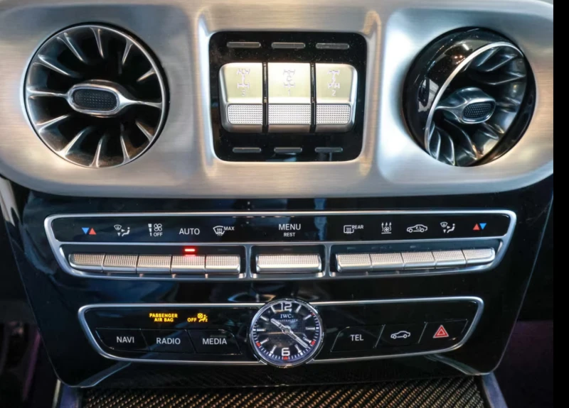 Mercedes-Benz G 63 AMG Exclusive* Carbon* Manufaktur, снимка 7 - Автомобили и джипове - 53521202