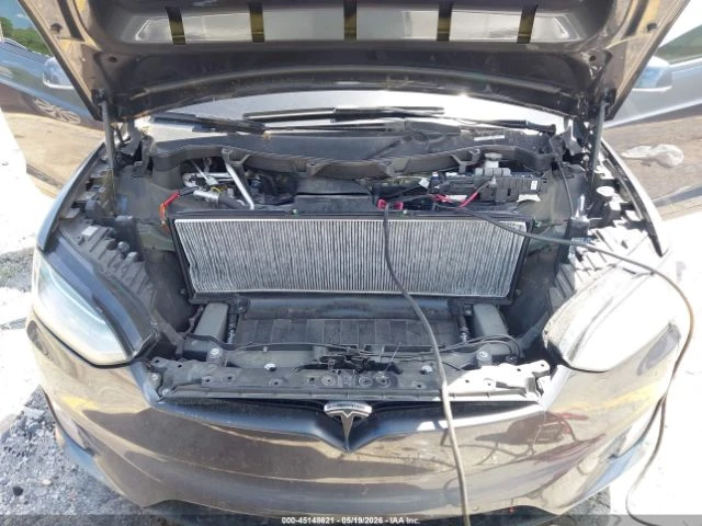 Tesla Model X P100D, снимка 15 - Автомобили и джипове - 55104491