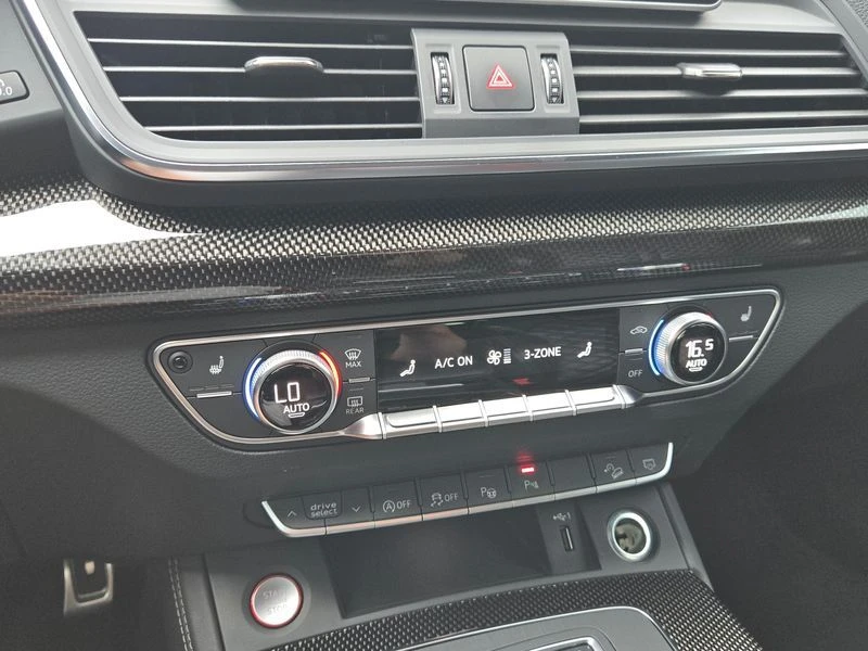 Audi SQ5 3.0 TDI Quattro| 347к.с.| ВКЛ.ТЕХНОТЕСТ, снимка 12 - Автомобили и джипове - 55392465