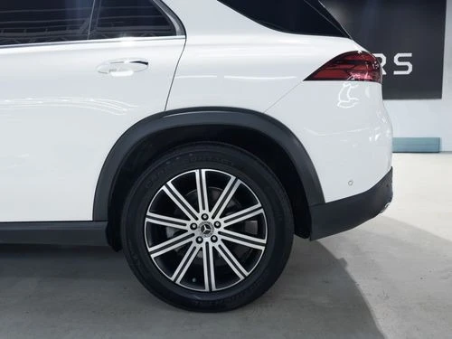 Mercedes-Benz GLE 350 GLE 350 4MATIC, снимка 3 - Автомобили и джипове - 55656702