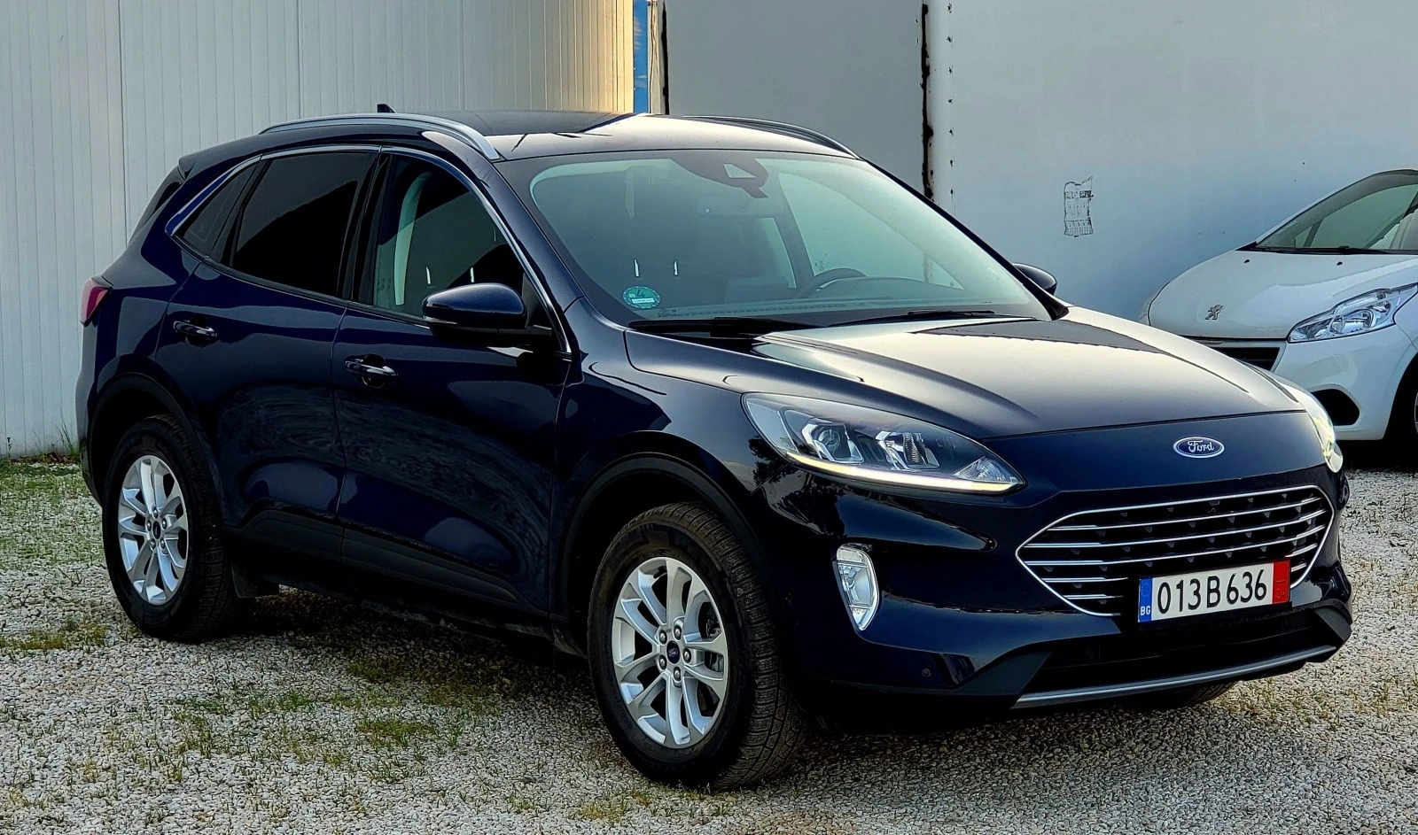 Ford Kuga 2, 5 Plug-in Hybrid  - изображение 4