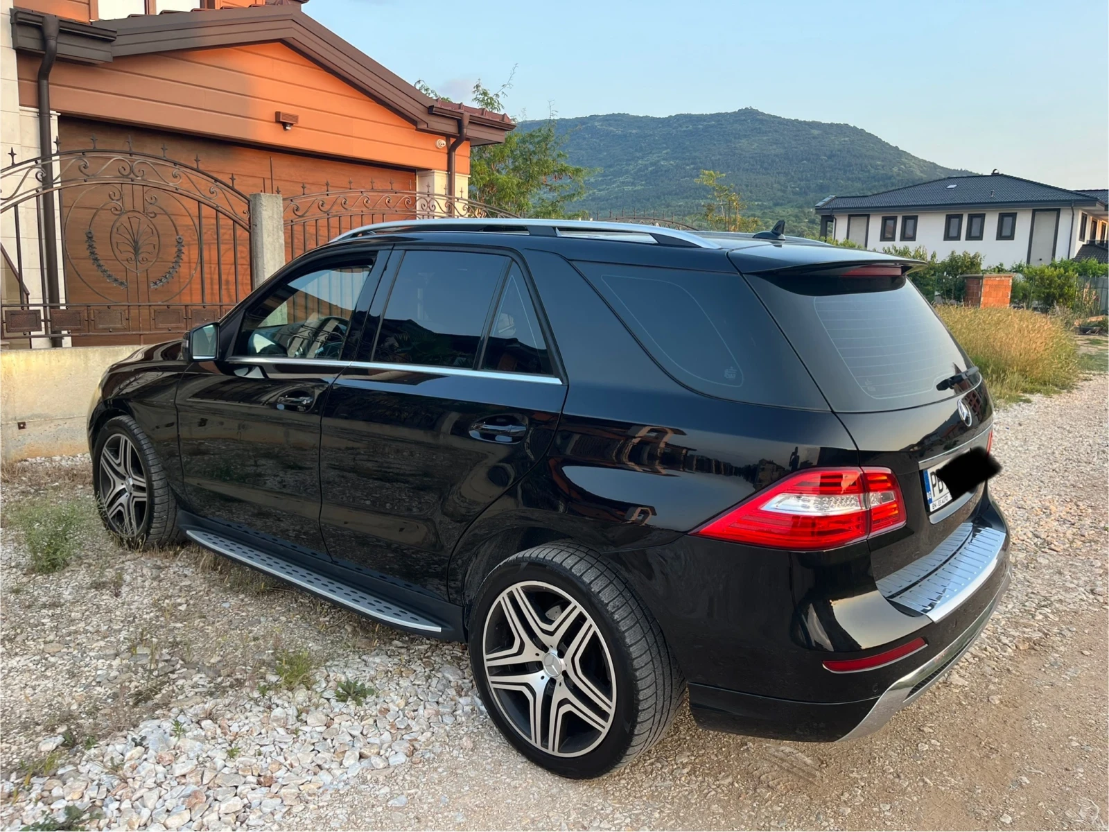 Mercedes-Benz ML 350 AMG/Панорама - изображение 6