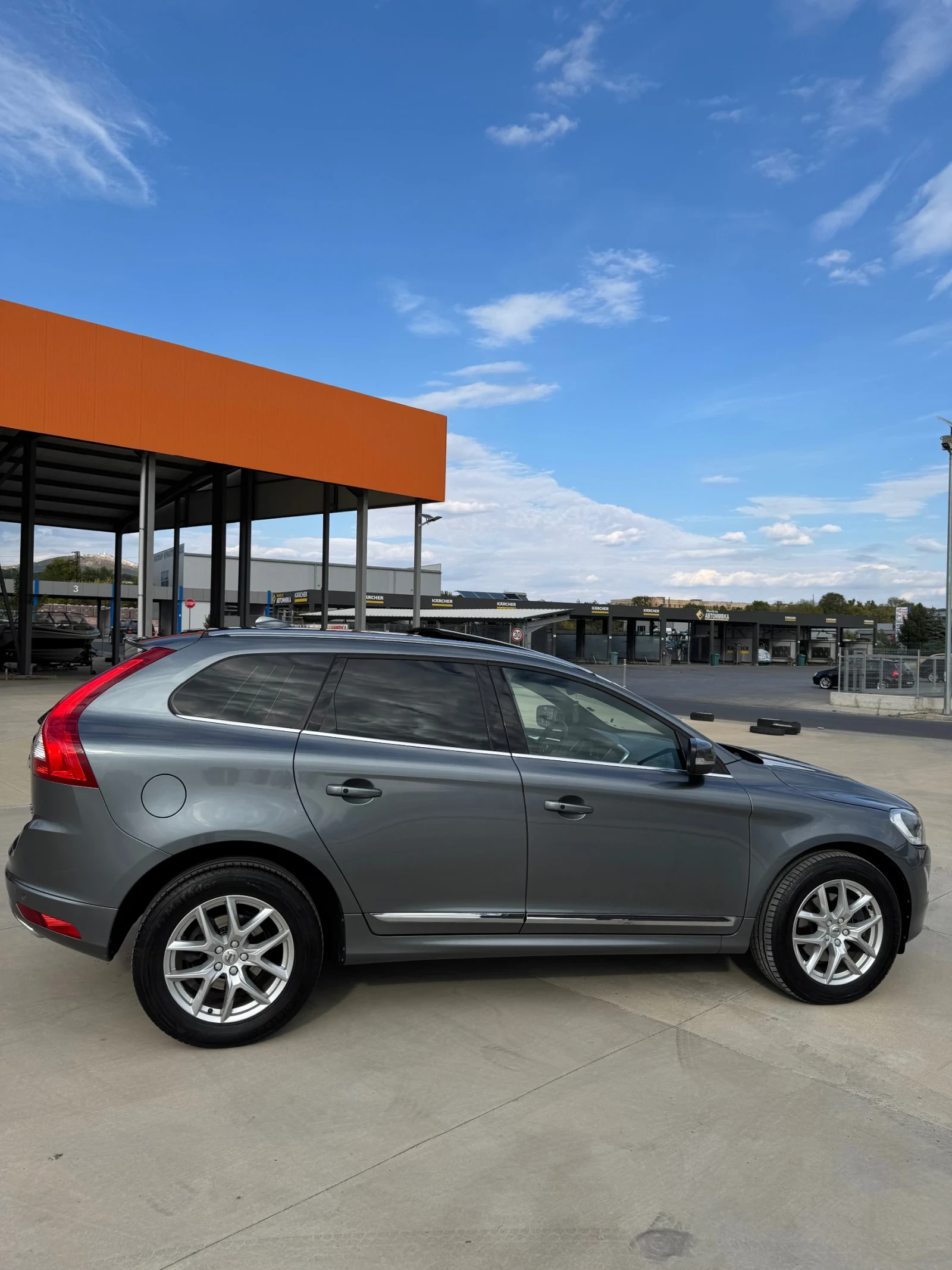 Volvo XC60 R-DESING - изображение 4