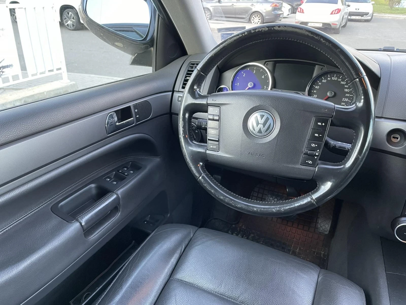 VW Touareg  - изображение 5