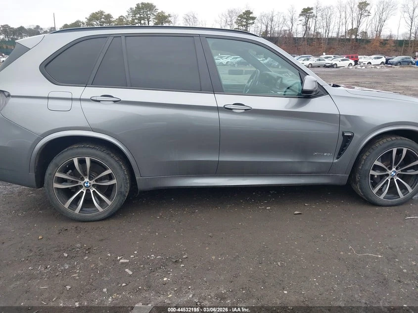 BMW X5 4.4l xDrive50I, снимка 13 - Автомобили и джипове - 53778244