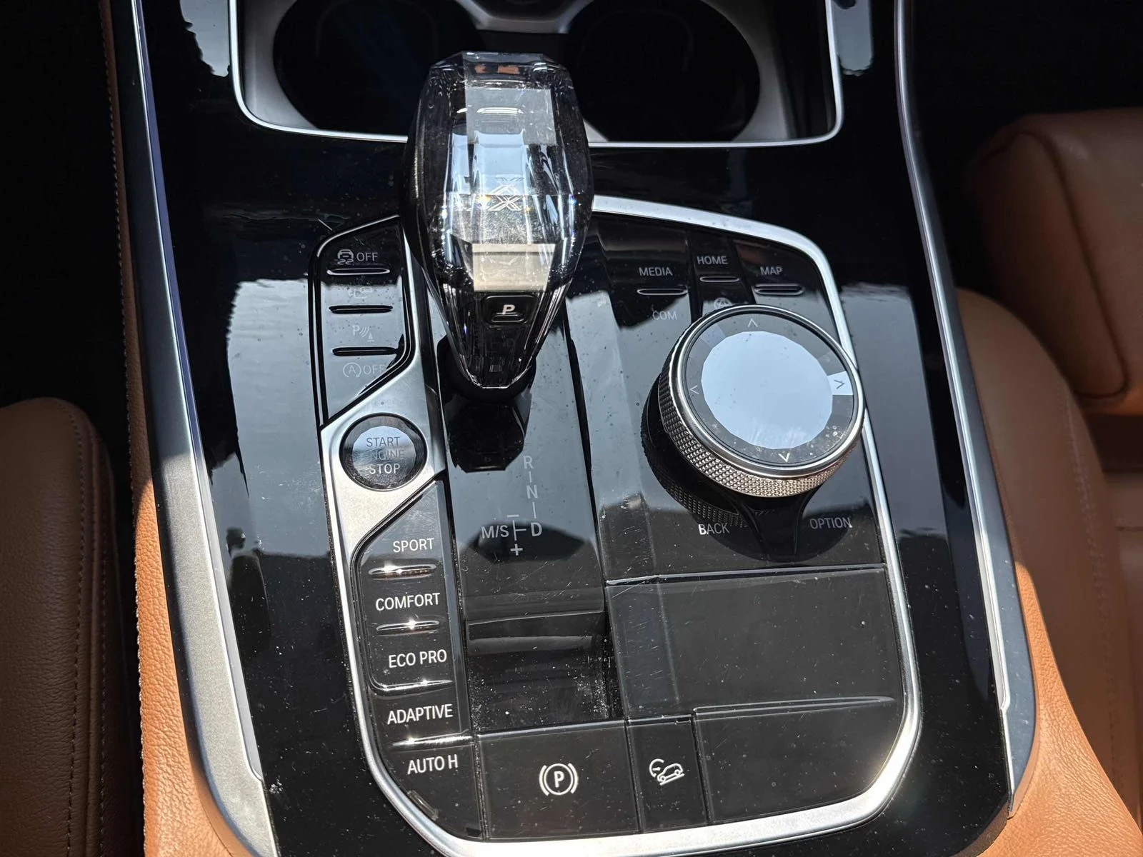 BMW X5 BMW X5 xDrive 40i / M-sport / SWAROVSKI, снимка 7 - Автомобили и джипове - 54415247