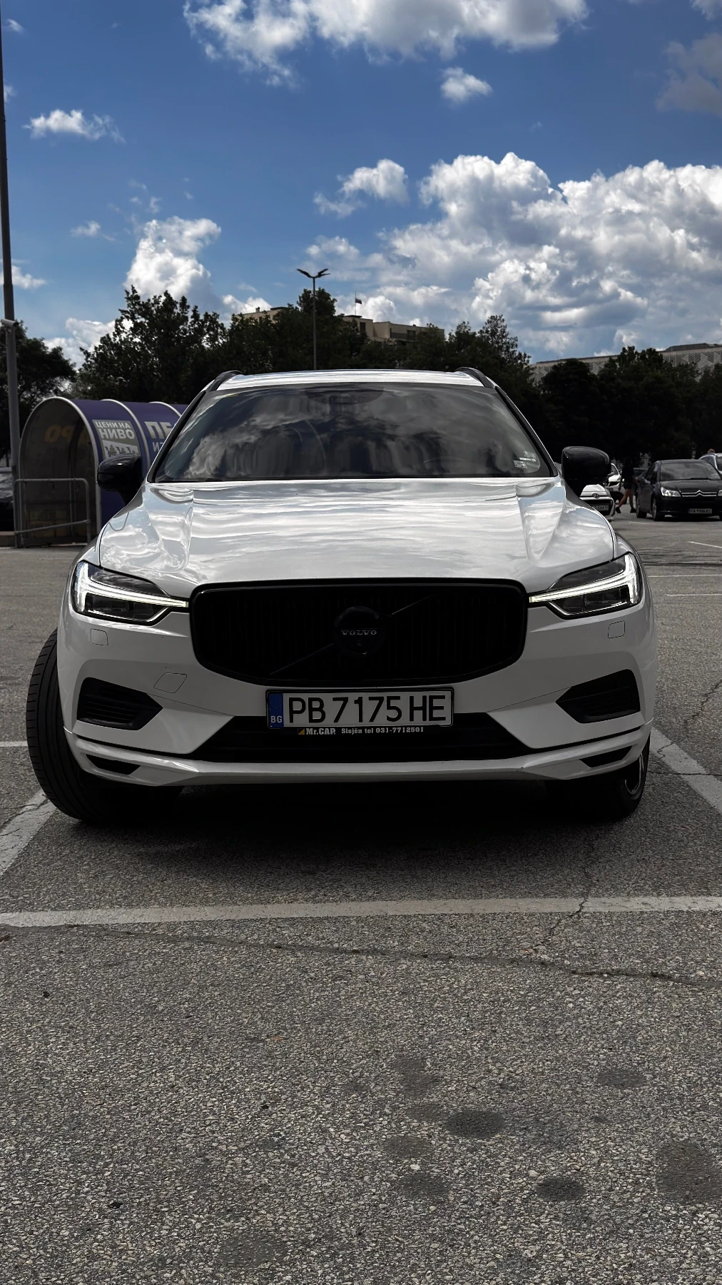 Volvo XC60 T8 Twin Engine, снимка 2 - Автомобили и джипове - 54670237