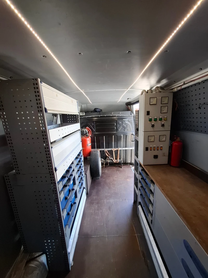 Iveco Daily 35S13V 12 mc, снимка 7 - Бусове и автобуси - 52153960