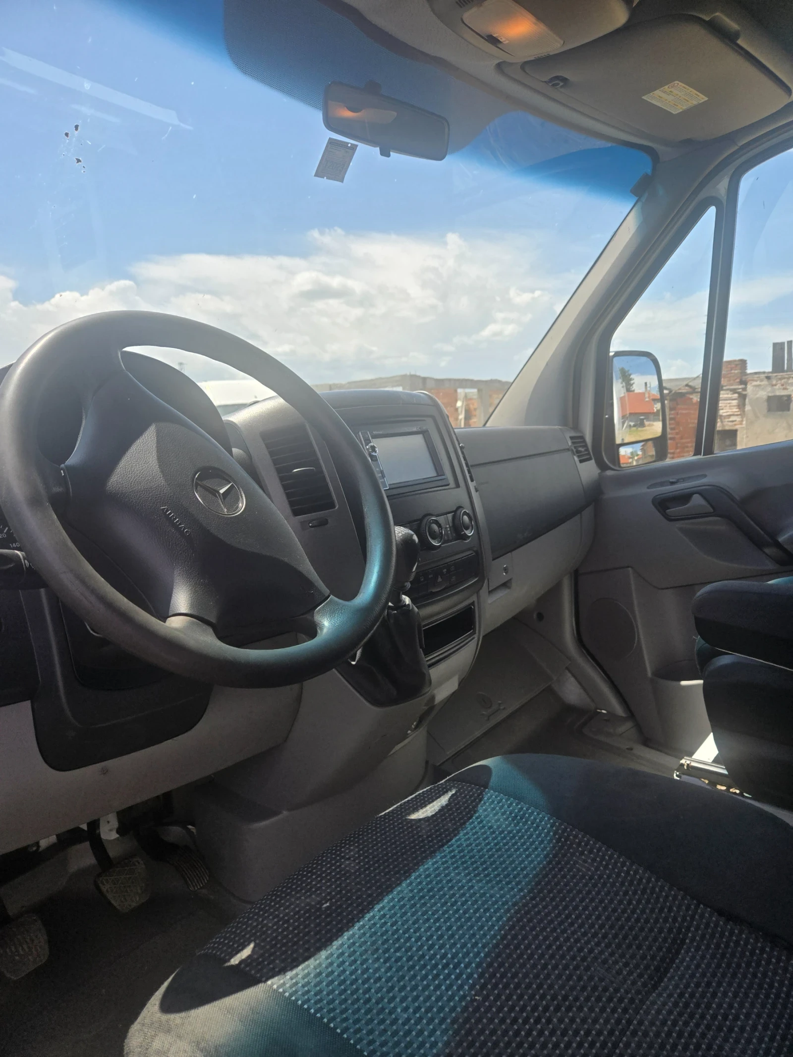 Mercedes-Benz Sprinter 313 2, 2 сди 130 коня  9 места дългата база с рампа, снимка 8 - Бусове и автобуси - 54519662