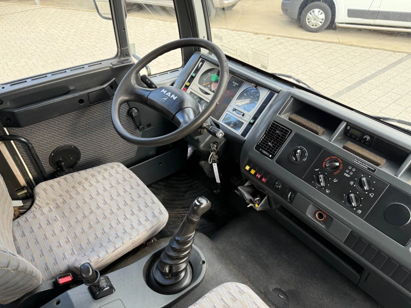 Man L LE 10.140 Самосвал с кран Atlas 3тона , снимка 13 - Камиони - 52169690