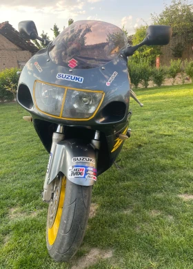 Обява за продажба на Suzuki Gsxr 600 ~4 300 лв. - изображение 9