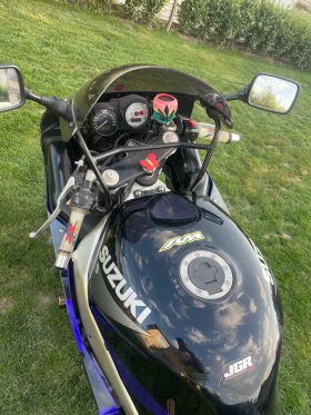 Обява за продажба на Suzuki Gsxr 600 ~4 300 лв. - изображение 5