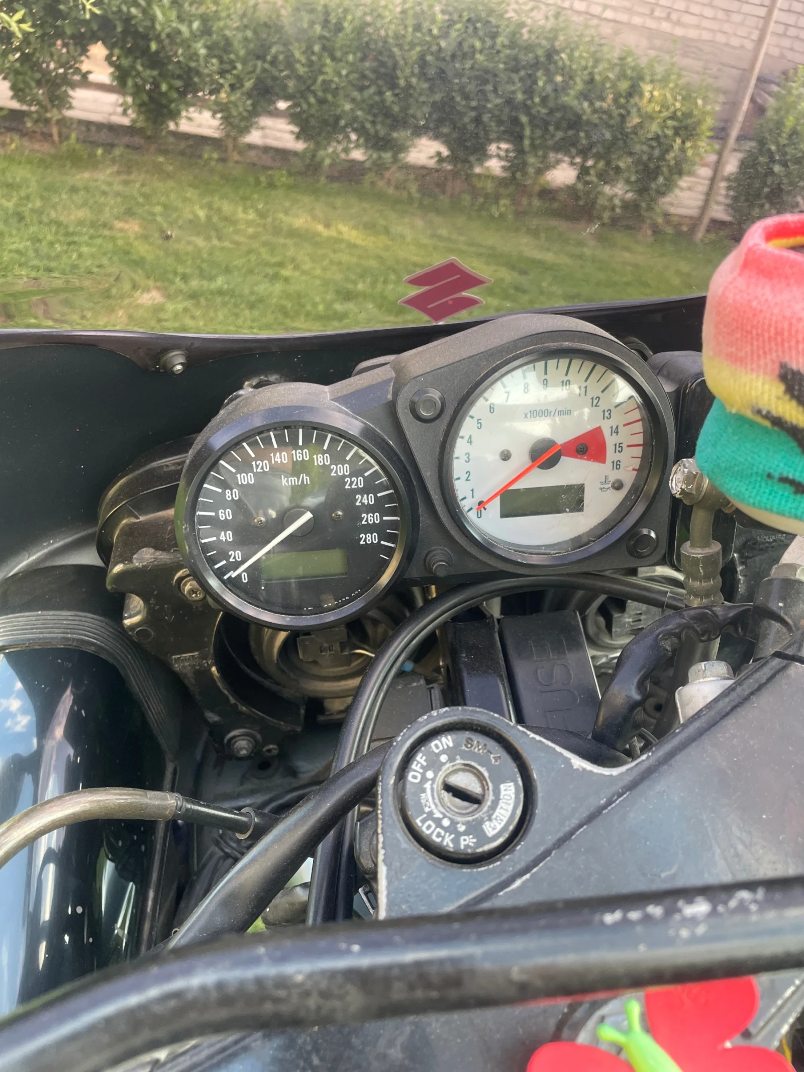 Suzuki Gsxr 600 - изображение 7