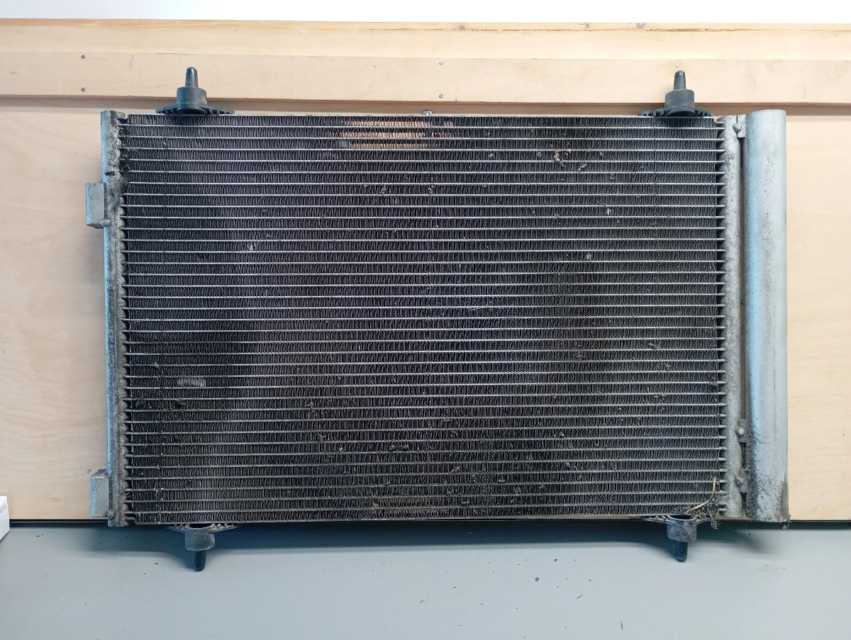    4  1.6 | Mobile.bg   1