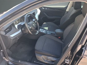 Skoda Octavia Октавия Комби Амбишън 2, 0 TDI, 150 к.с., 7DSG, снимка 9