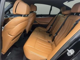 BMW 550 i* XDRIVE* M SPORT* DISTRONIC* ХЕДЪП* КРАЙНА ЦЕНА, снимка 16