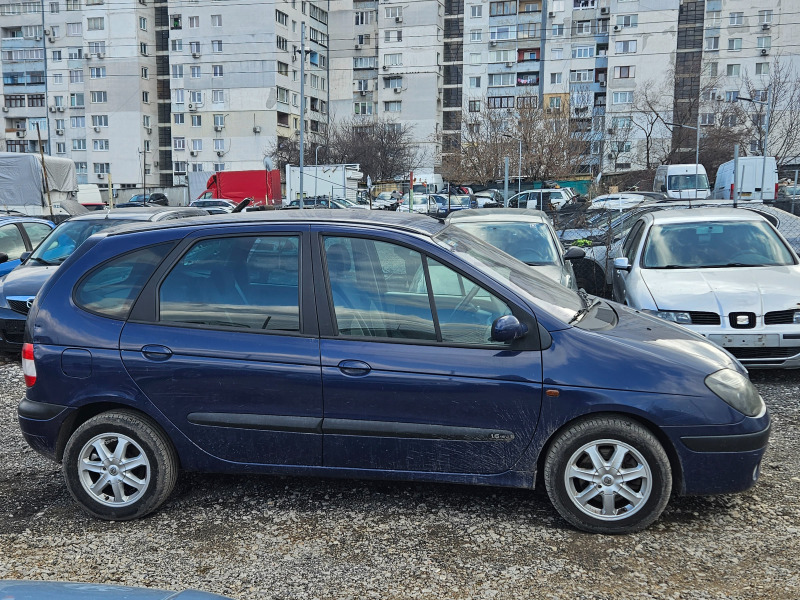Renault Scenic 1.6 16v, снимка 4 - Автомобили и джипове - 44209255